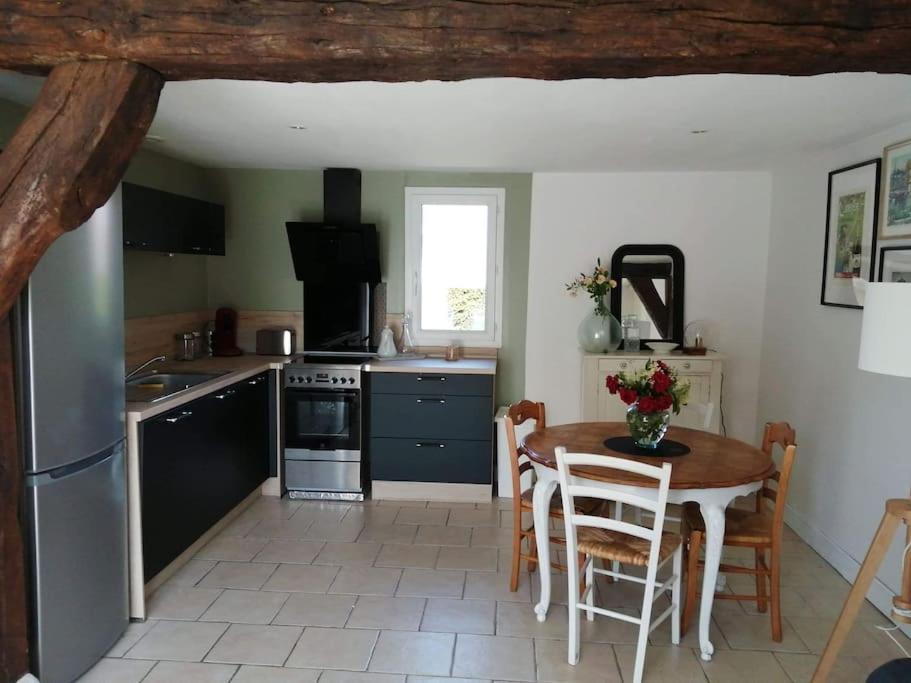 Le Gite D'Eva Honfleur Buitenkant foto